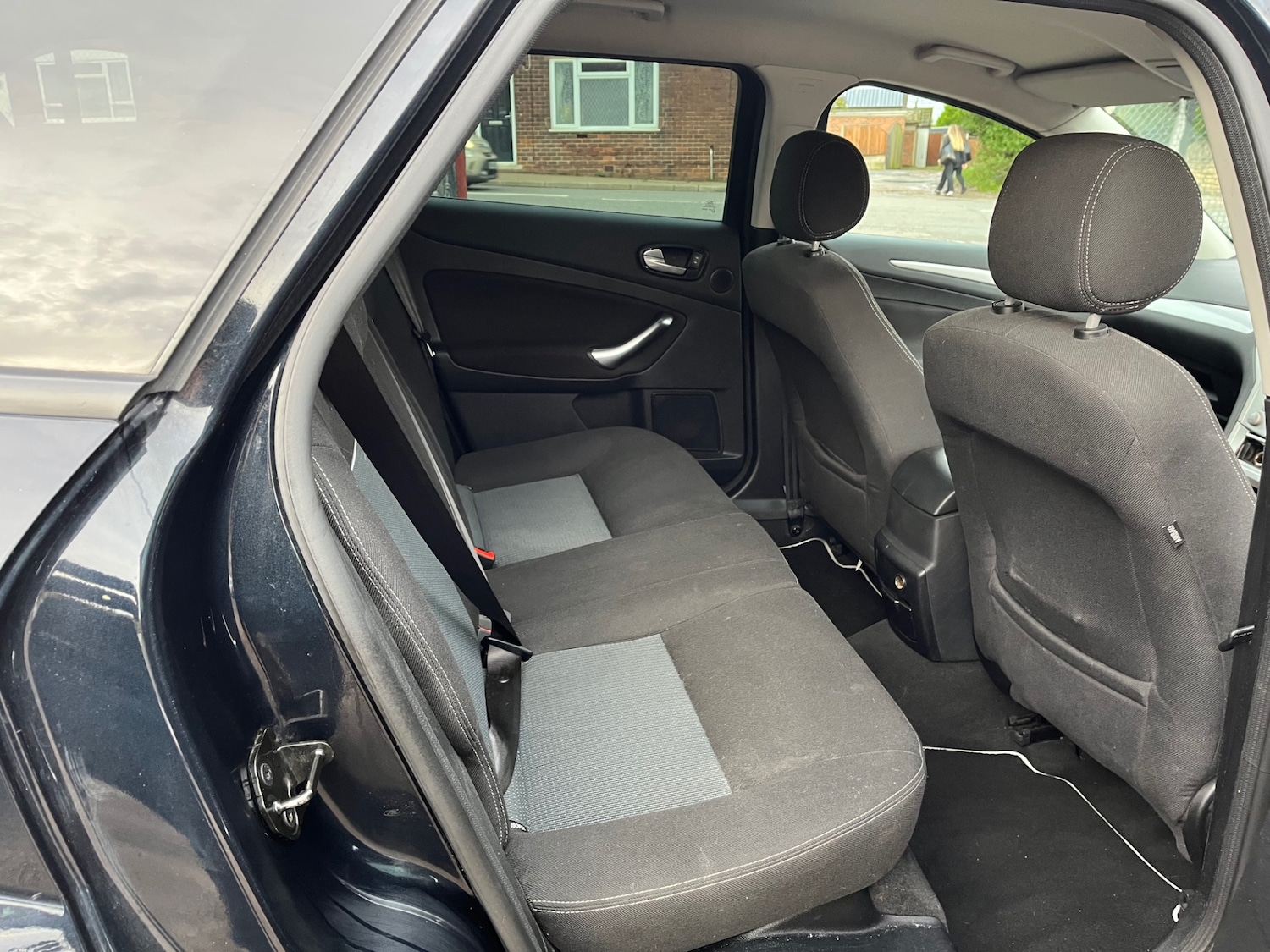 Used Ford Mondeo 2010 for sale - 76511021: Photo 8