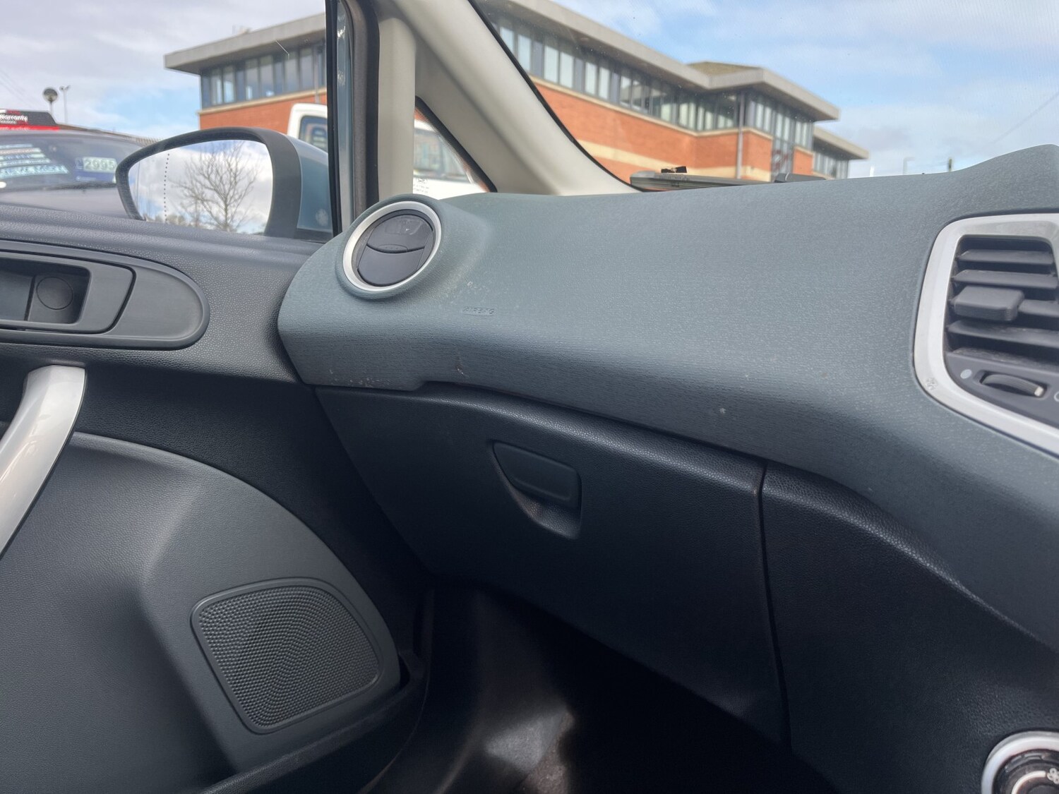 Used Ford Fiesta 2009 for sale - 78105919: Photo 15