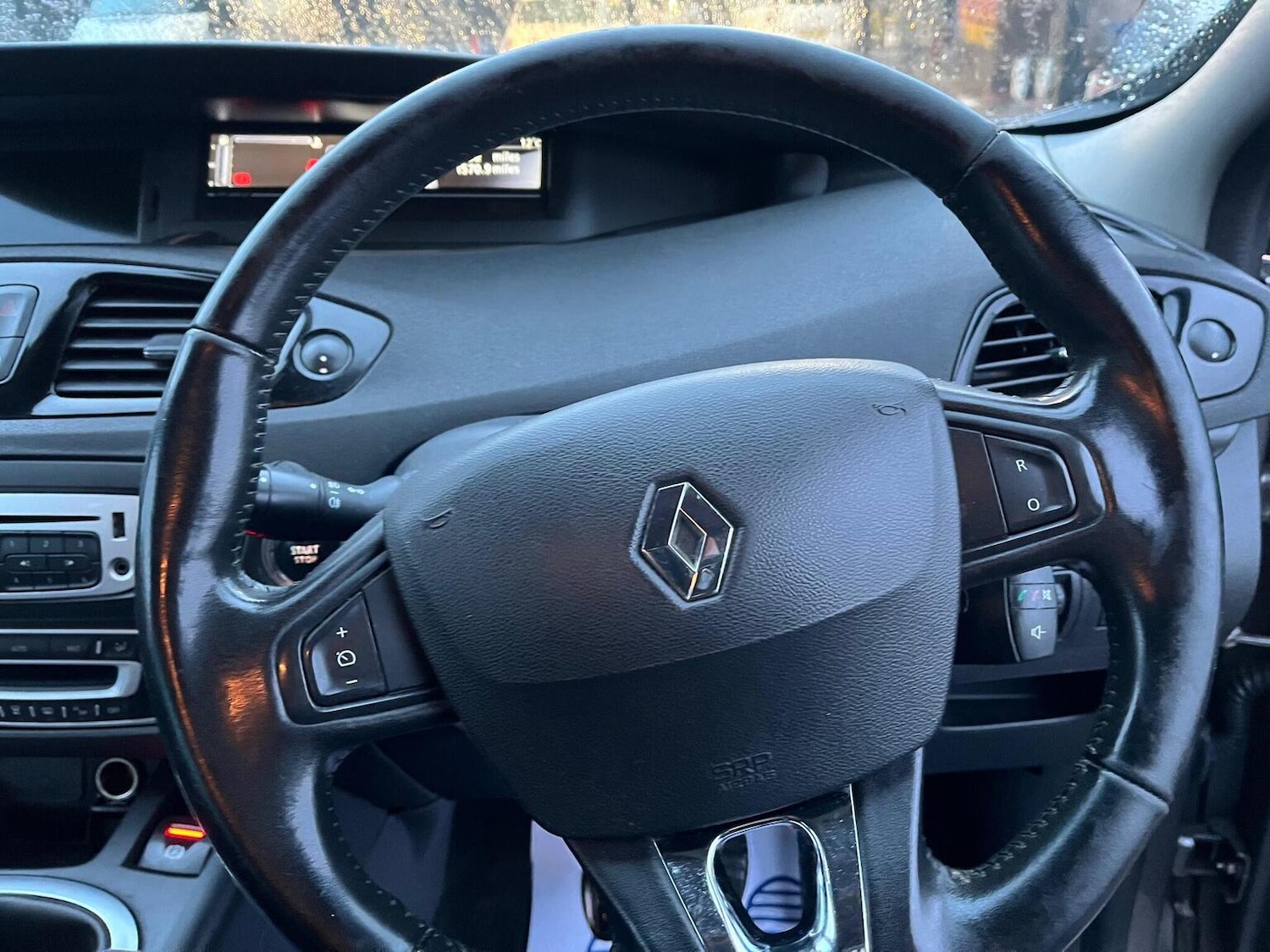 Used Renault Grand Scenic 2015 for sale - 78090791: Photo 17