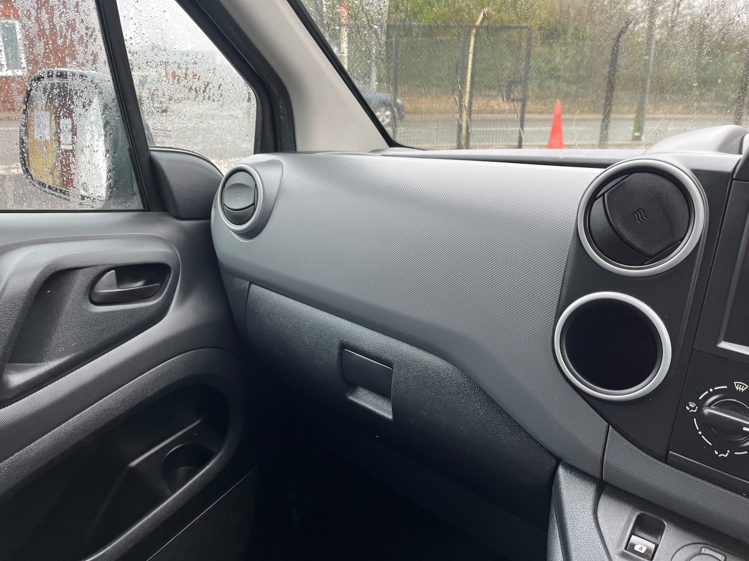 Used Citroen Berlingo 2016 for sale - 76685067: Photo 16