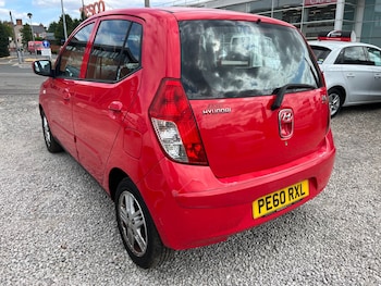 Used Hyundai i10 2010 for sale - 79551376: Photo