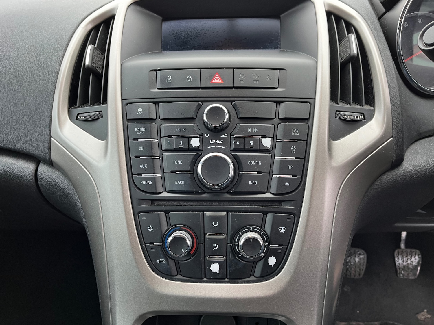 Used Vauxhall Astra 2010 for sale - 77033038: Photo 19