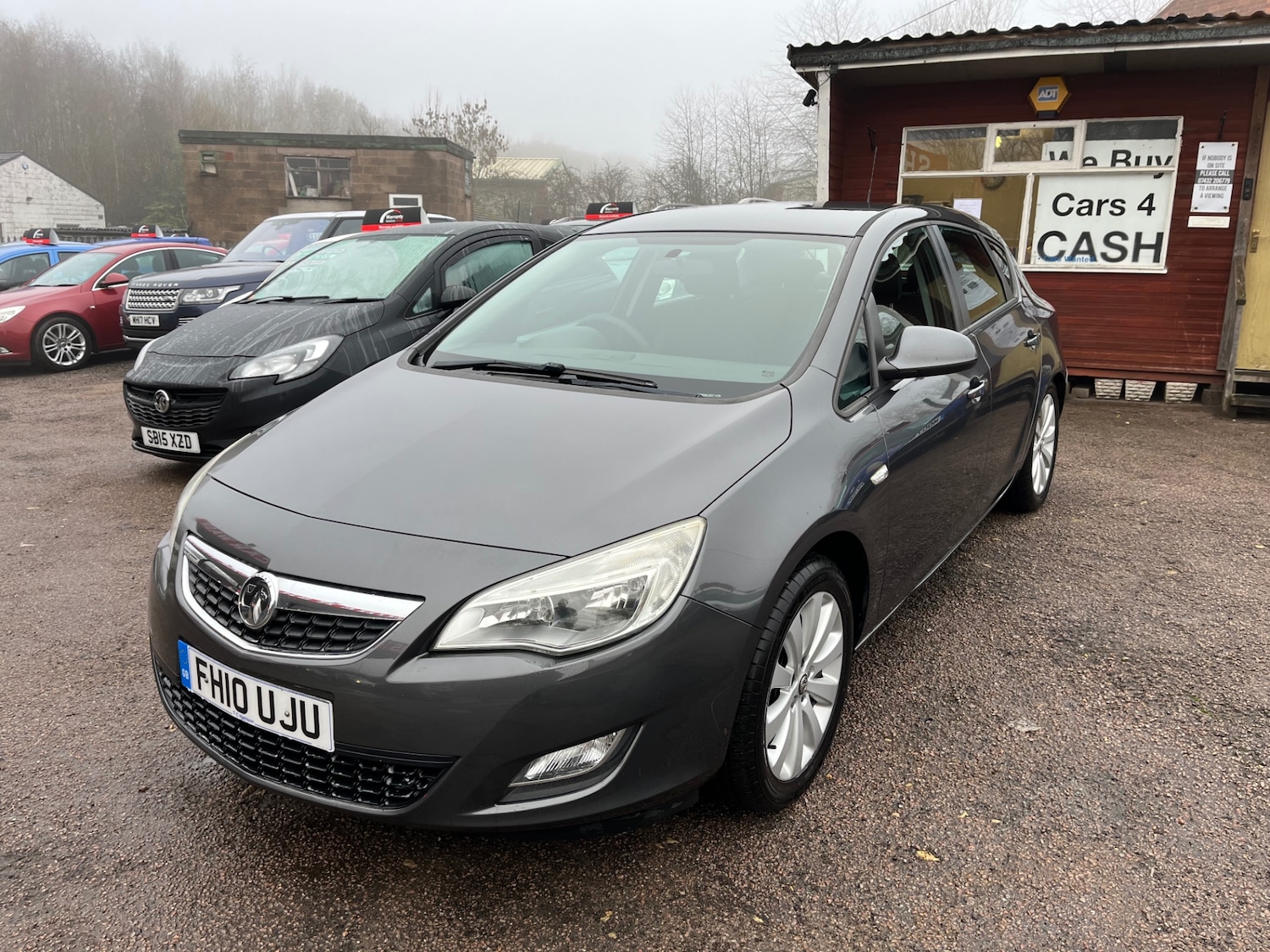 Used Vauxhall Astra 2010 for sale - 77033038: Photo 3