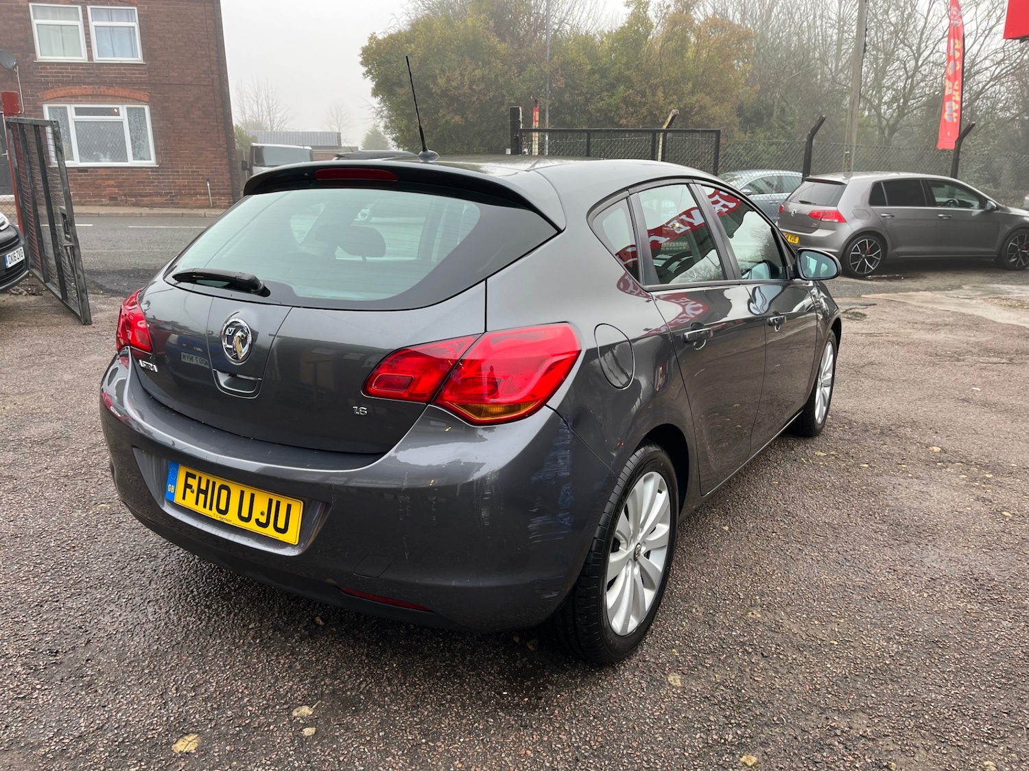 Used Vauxhall Astra 2010 for sale - 77033038: Photo 6