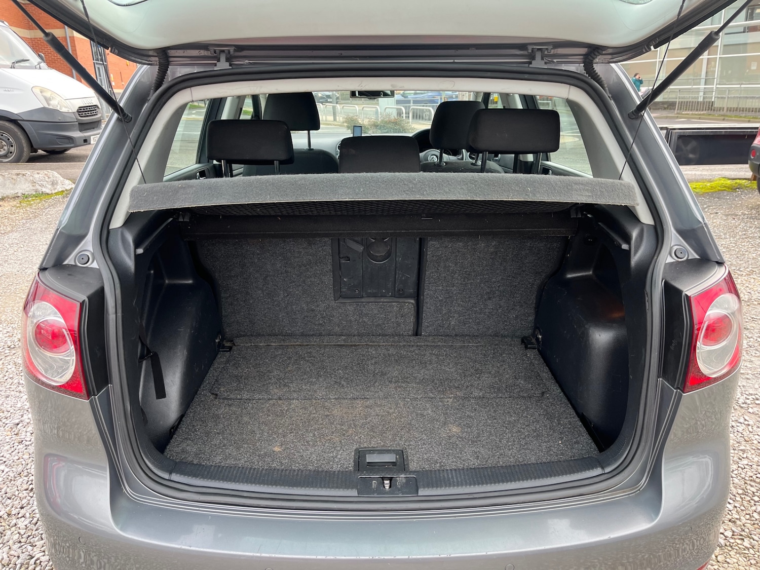 Used Volkswagen Golf Plus 2011 for sale - 77592554: Photo 9