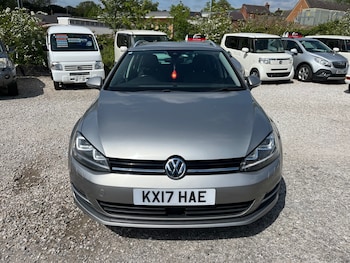 Used Volkswagen Golf 2017 for sale - 78477001: Photo