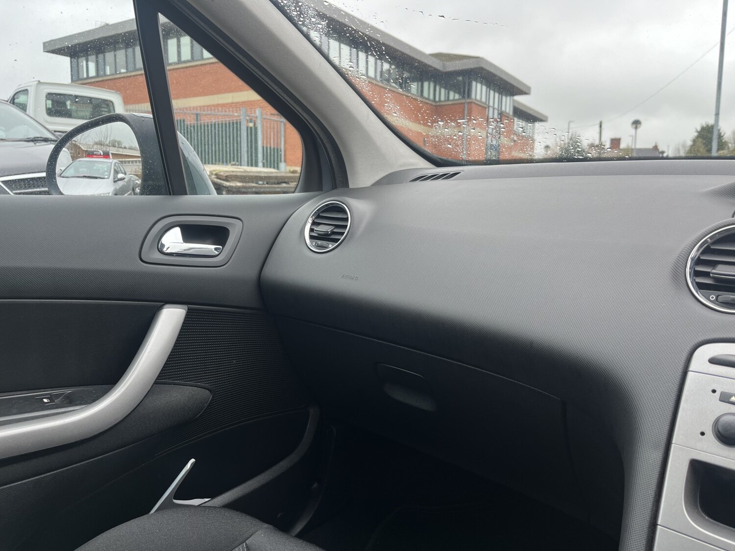 Used Peugeot 308 2009 for sale - 78105928: Photo 18