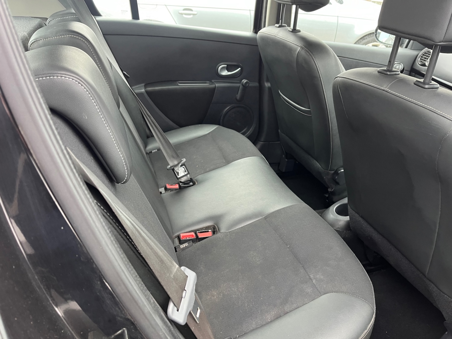 Used Renault Clio 2012 for sale - 76511099: Photo 8