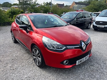 Used Renault Clio 2015 for sale - 78910112: Photo