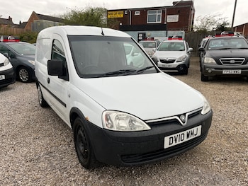 Used Vauxhall Combo 2010 for sale - 78287233: Photo
