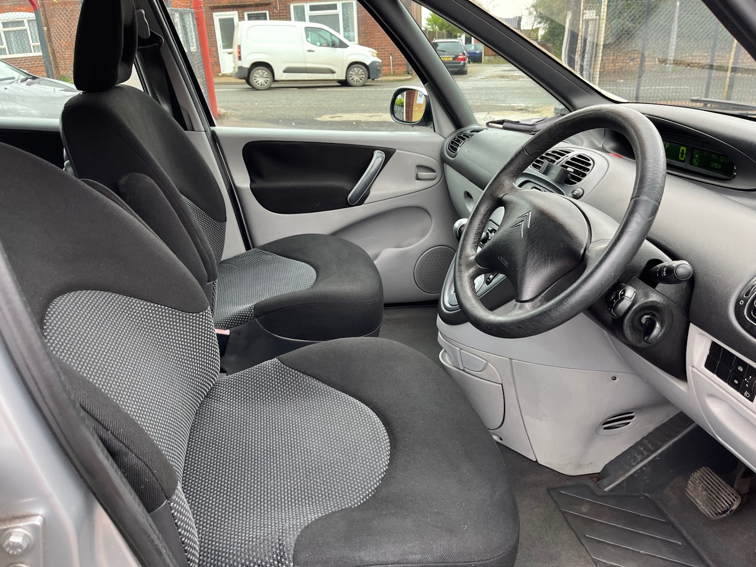 Used Citroen Xsara Picasso 2006 for sale - 76544417: Photo 7