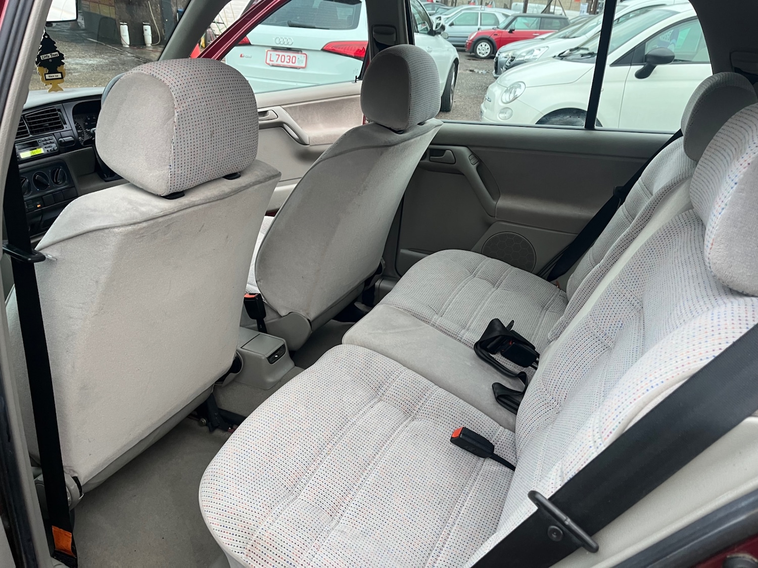 Used Volkswagen Golf 1997 for sale - 76864150: Photo 10