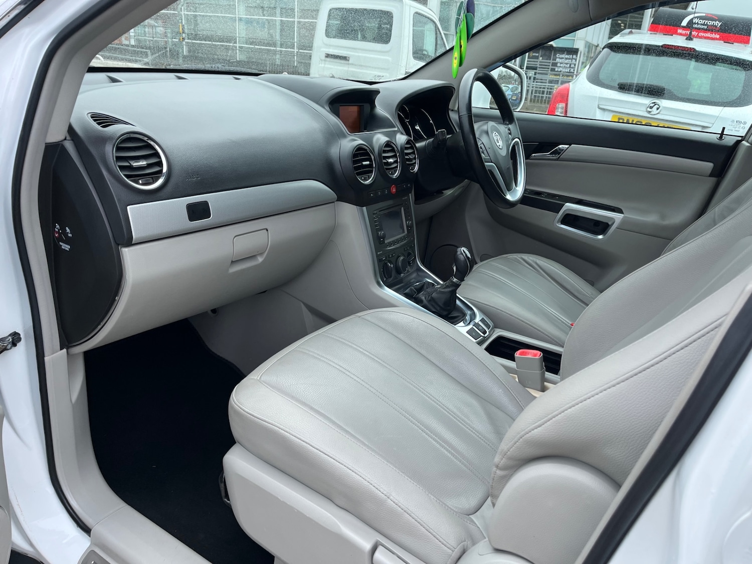 Used Vauxhall Antara 2012 for sale - 78045872: Photo 4