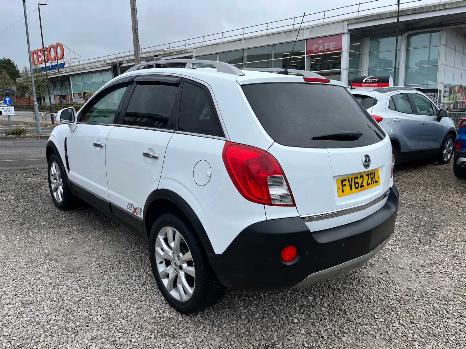 Used Vauxhall Antara 2012 for sale - 78045872: Photo 8