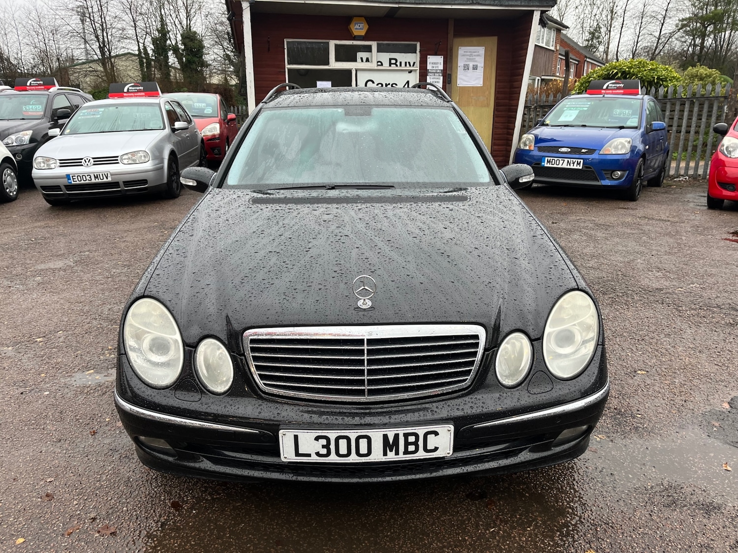 Used Mercedes-Benz E Class 2006 for sale - 76882867: Photo 2