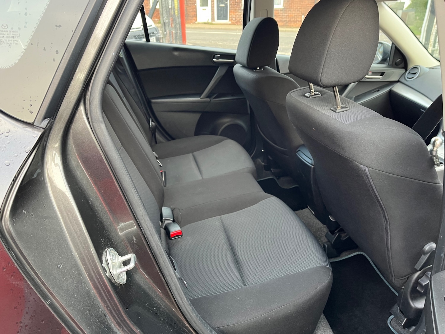 Used Mazda Mazda3 2010 for sale - 76797494: Photo 8