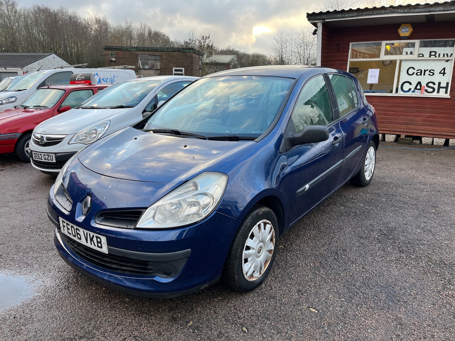 Used Renault Clio 2006 for sale - 77581607: Photo 3