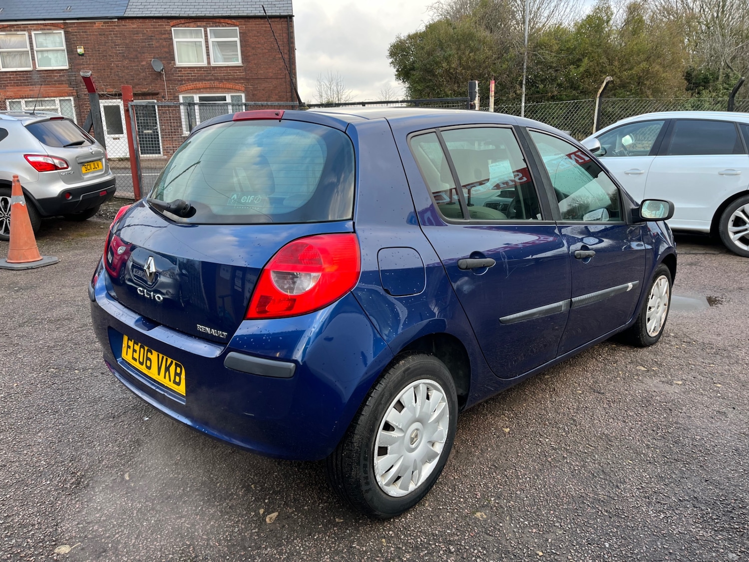 Used Renault Clio 2006 for sale - 77581607: Photo 5