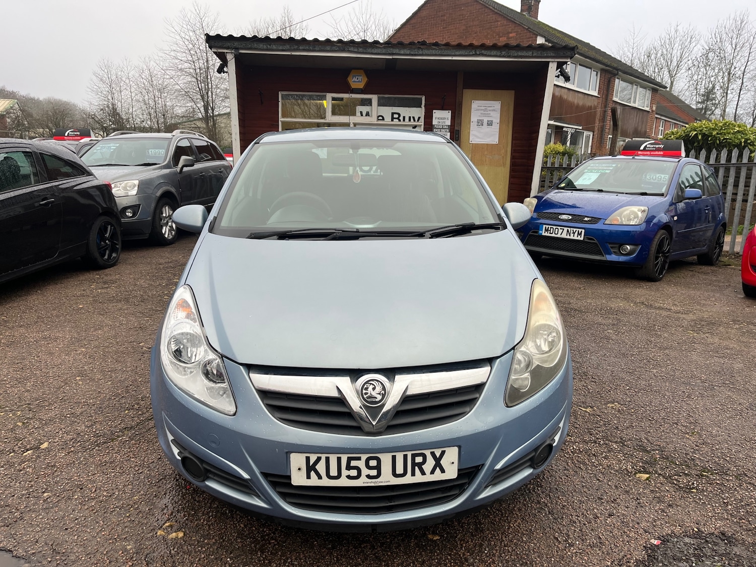 Used Vauxhall Corsa 2009 for sale - 77036206: Photo 2
