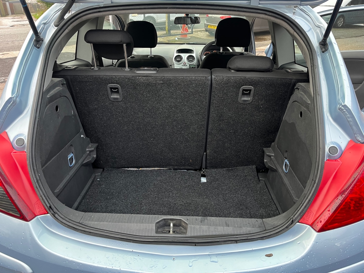 Used Vauxhall Corsa 2009 for sale - 77036206: Photo 9