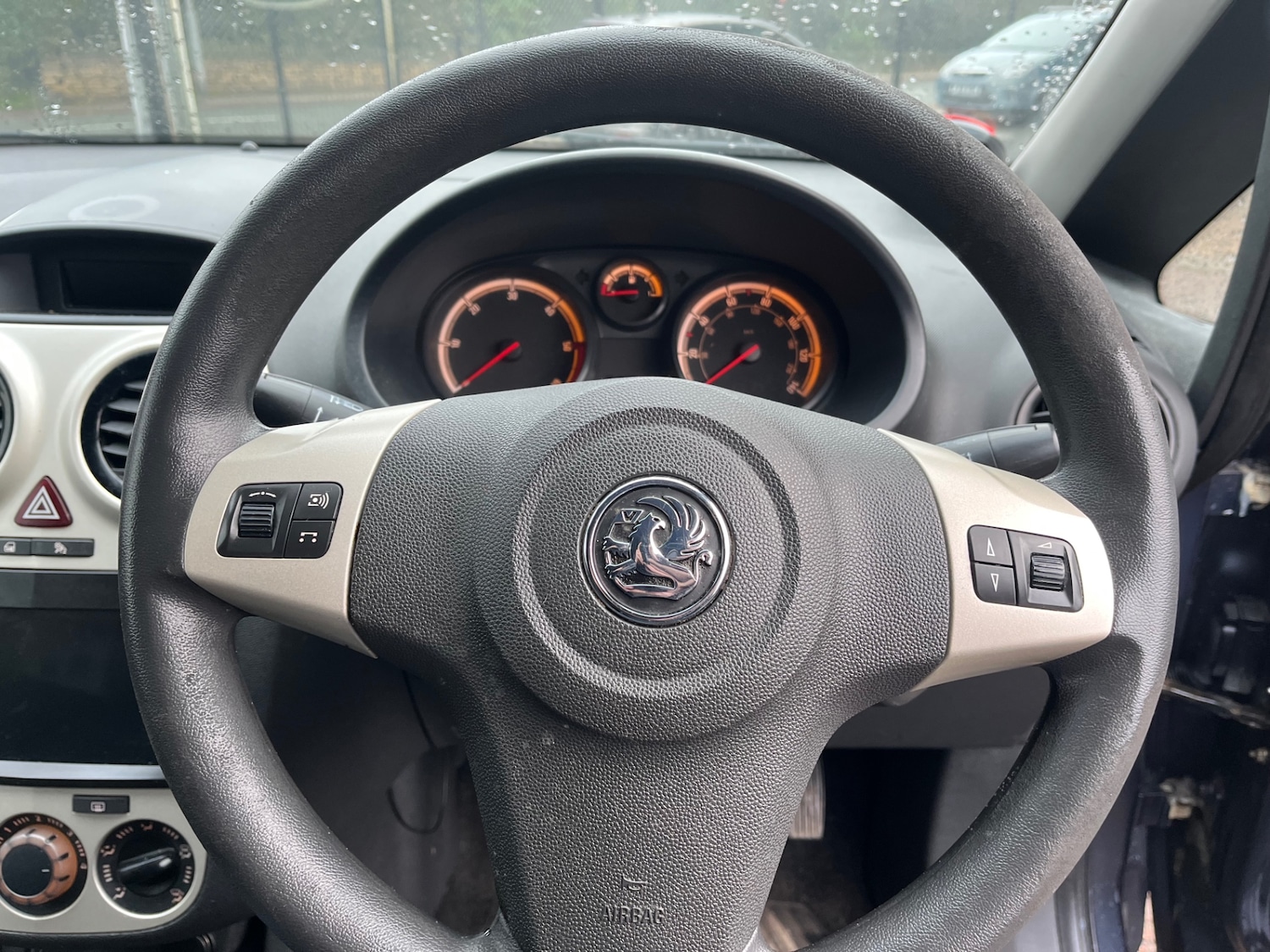 Used Vauxhall Corsa 2008 for sale - 77669261: Photo 12