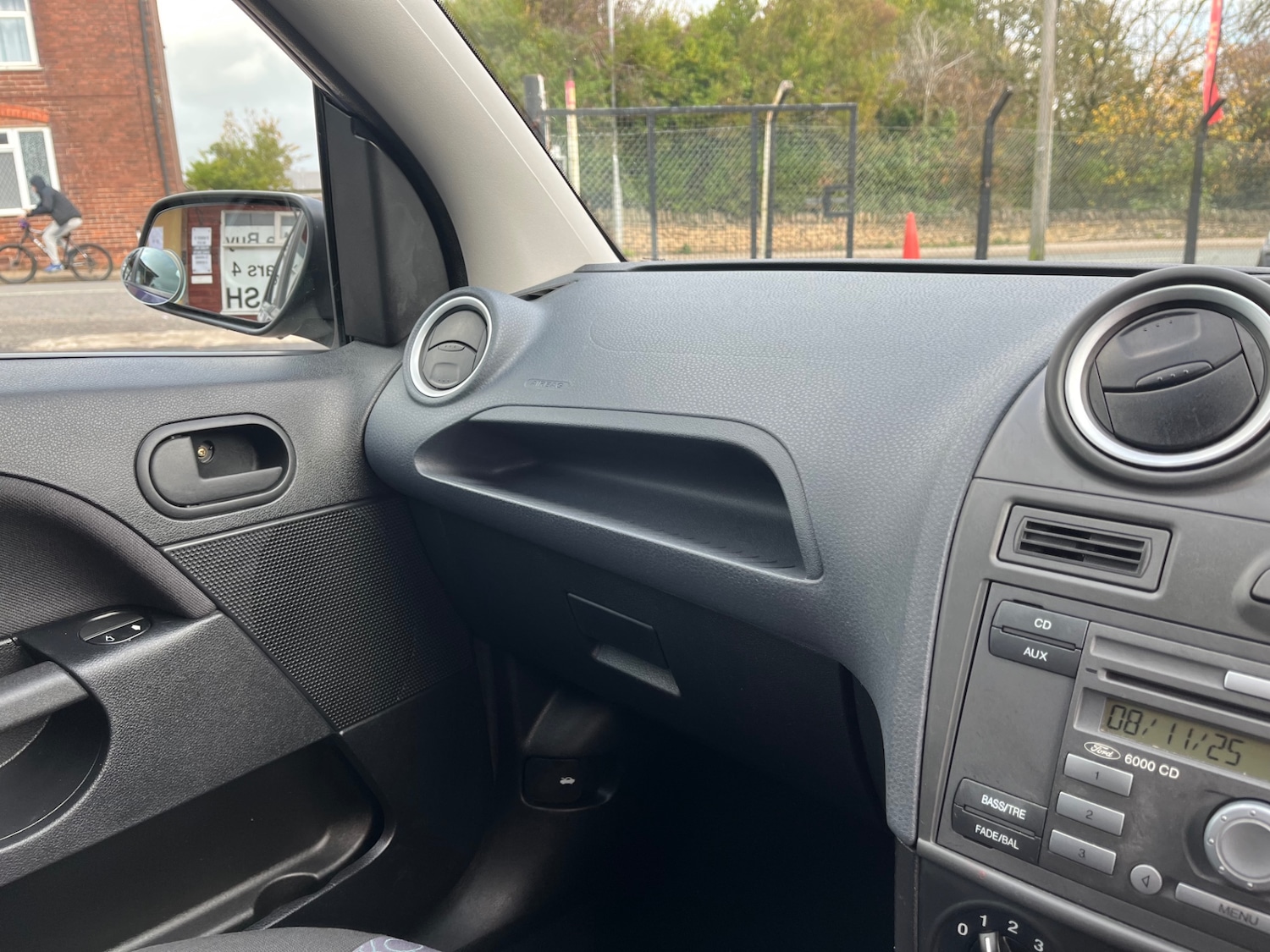 Used Ford Fiesta 2007 for sale - 76536887: Photo 15