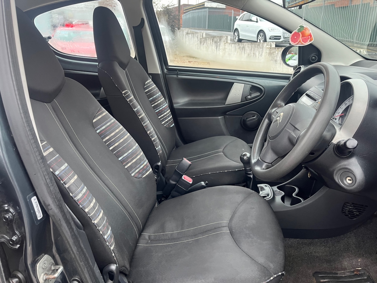 Used Citroen C1 2012 for sale - 77329389: Photo 7