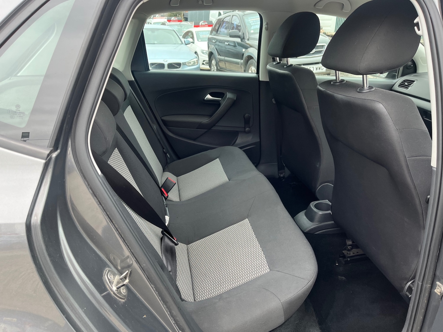 Used Volkswagen Polo 2010 for sale - 78018097: Photo 8