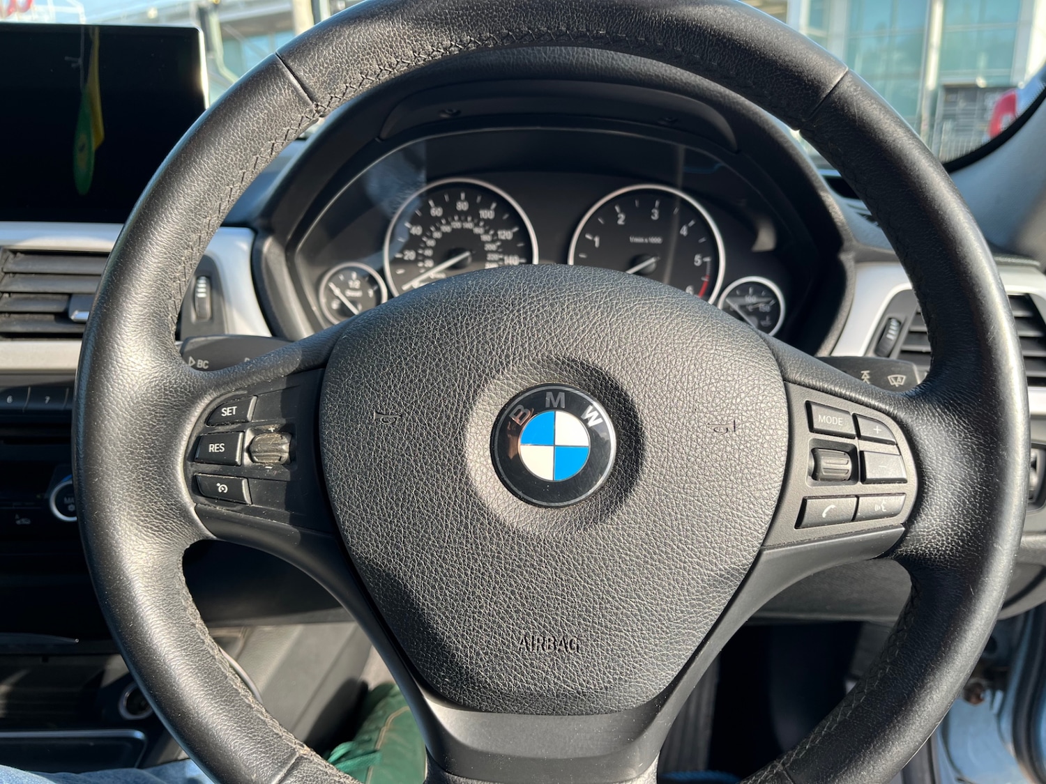 Used BMW 3 Series 2012 for sale - 78045963: Photo 18