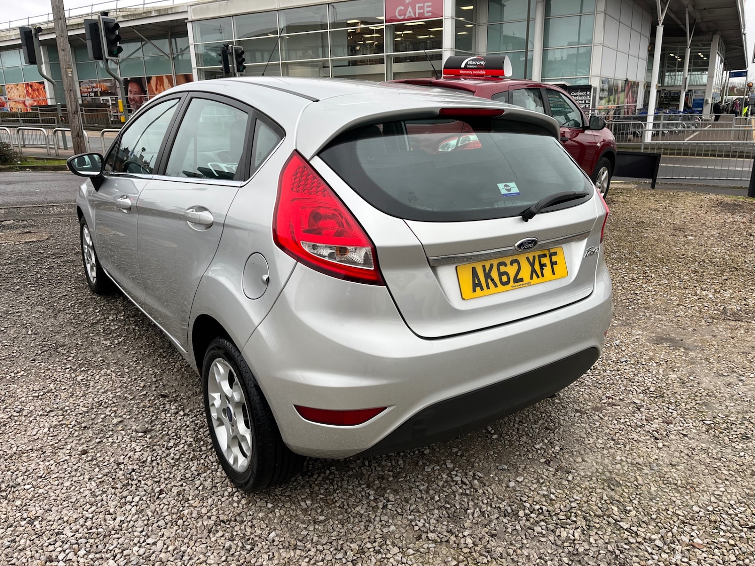 Used Ford Fiesta 2012 for sale - 77547992: Photo 4