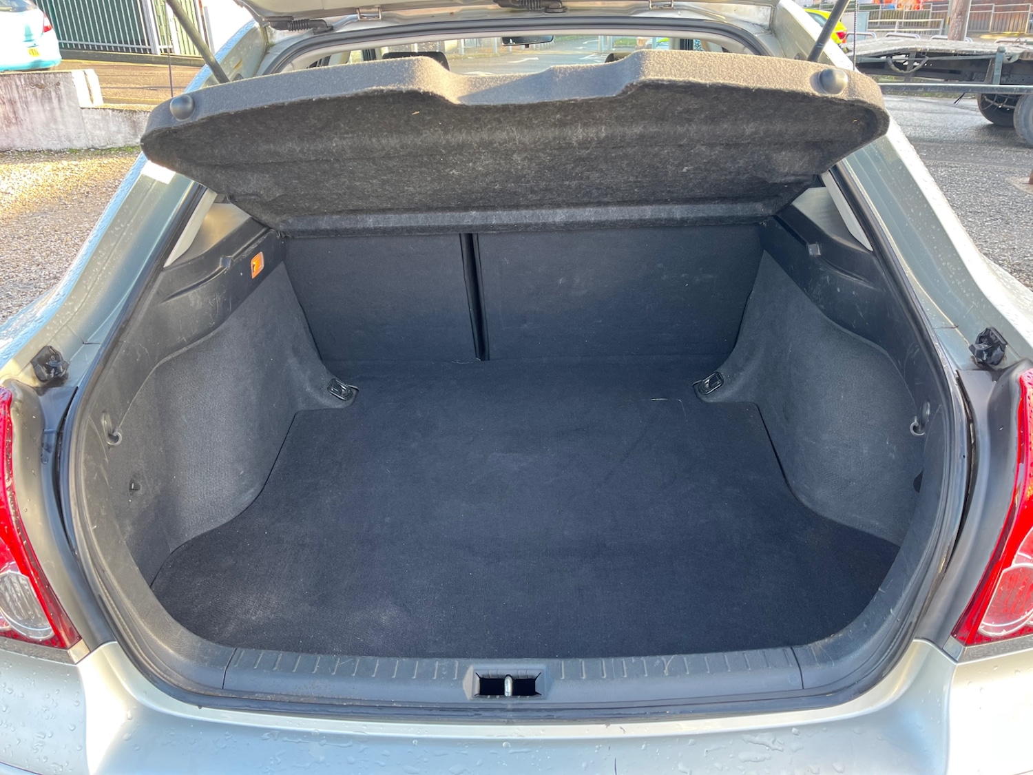 Used Toyota Avensis 2006 for sale - 77189085: Photo 9