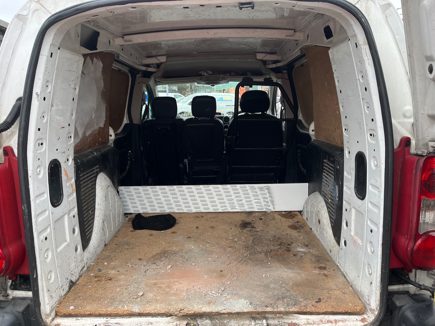 Used Citroen Berlingo 2010 for sale - 76974658: Photo 8