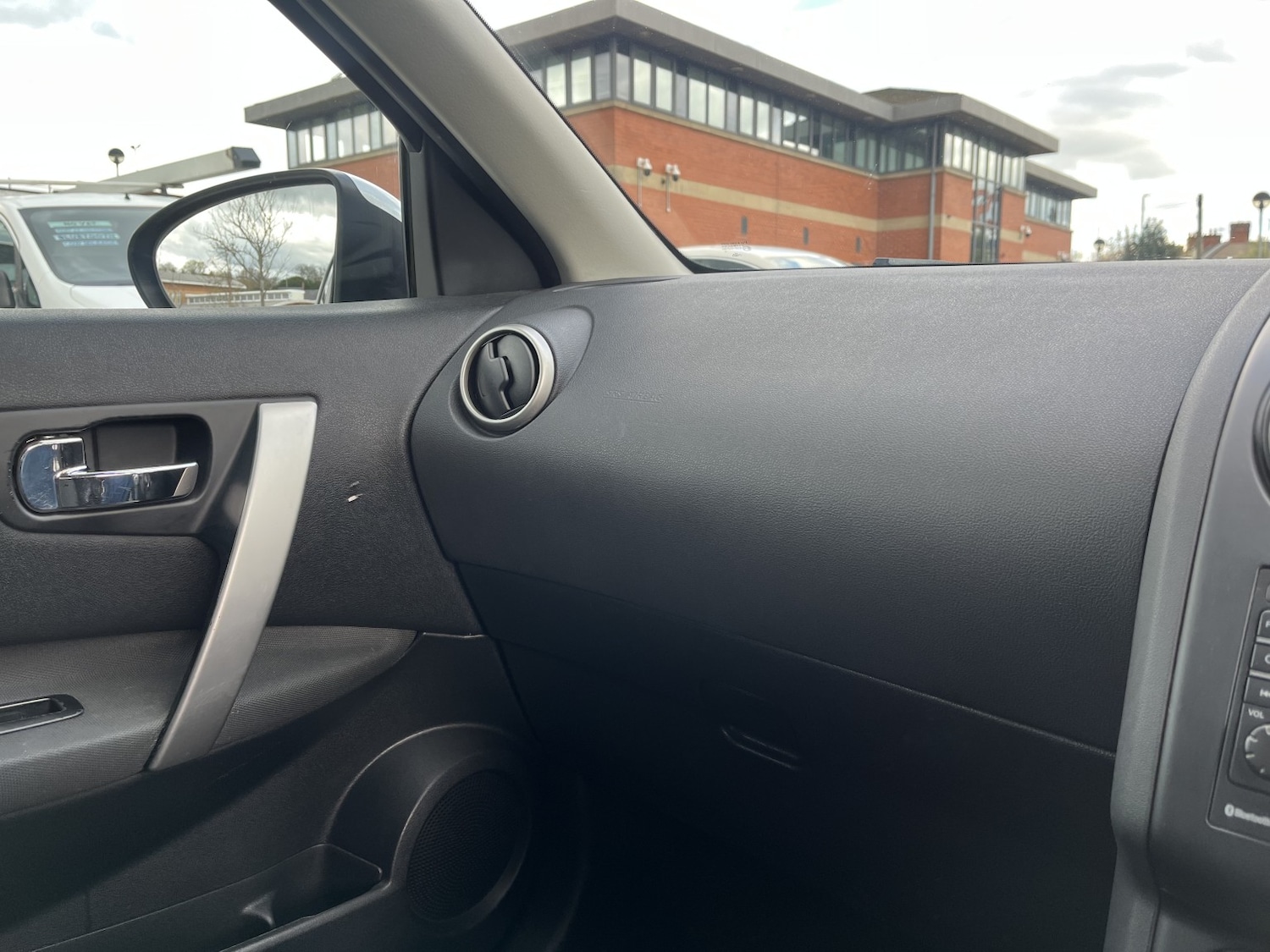 Used Nissan Qashqai 2011 for sale - 78135044: Photo 17