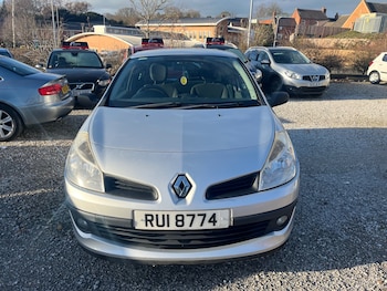 Used Renault Clio 2009 for sale - 76908854: Photo