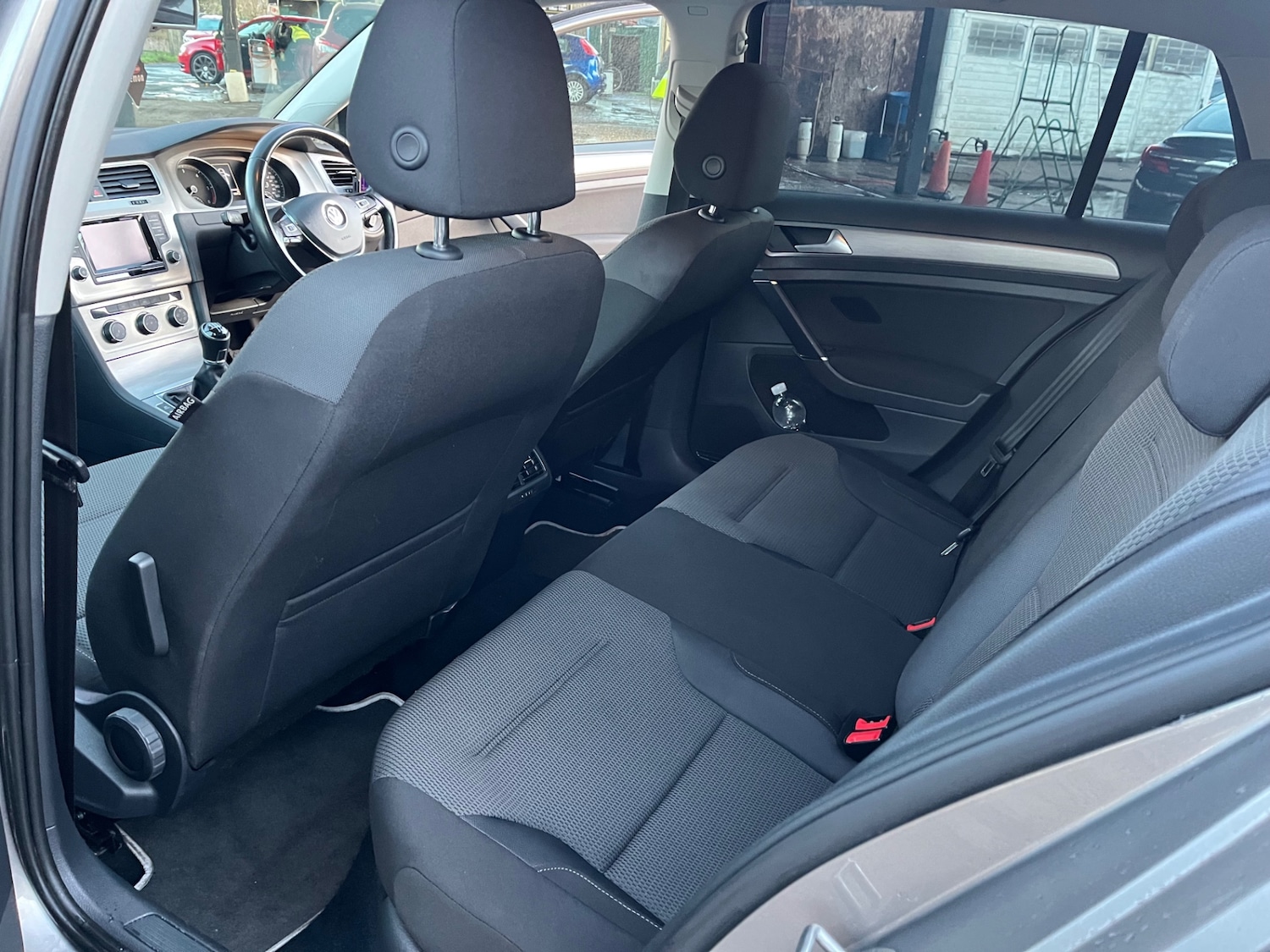 Used Volkswagen Golf 2014 for sale - 76685259: Photo 11