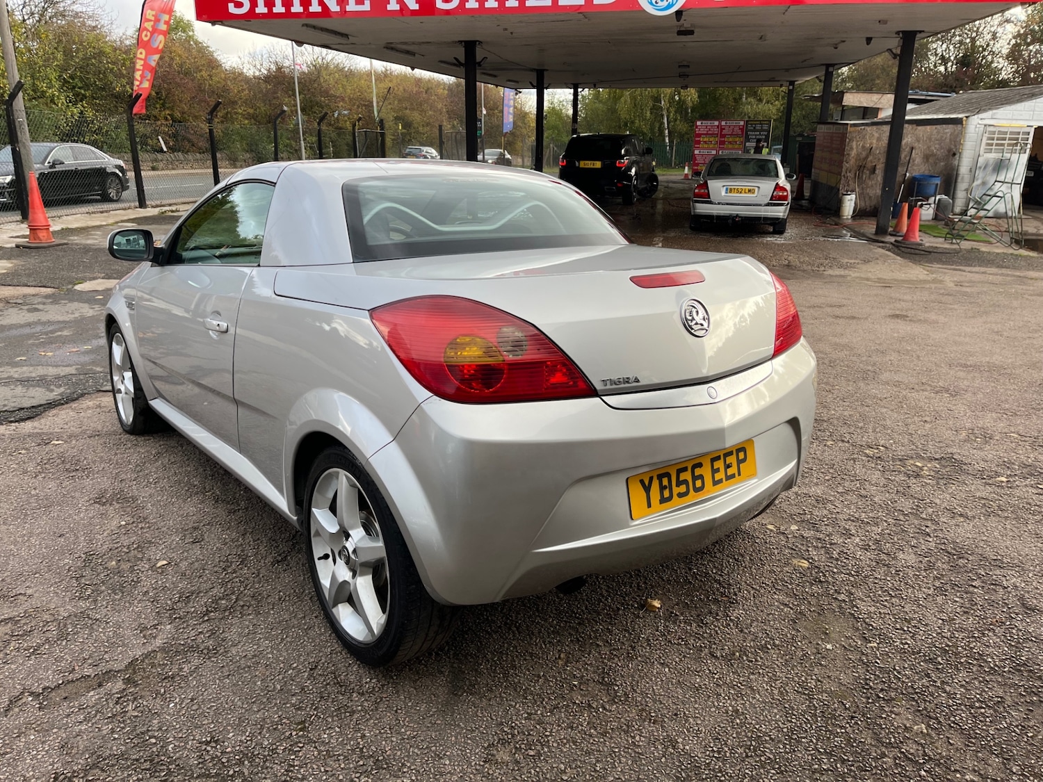 Used Vauxhall Tigra 2006 for sale - 77140804: Photo 4