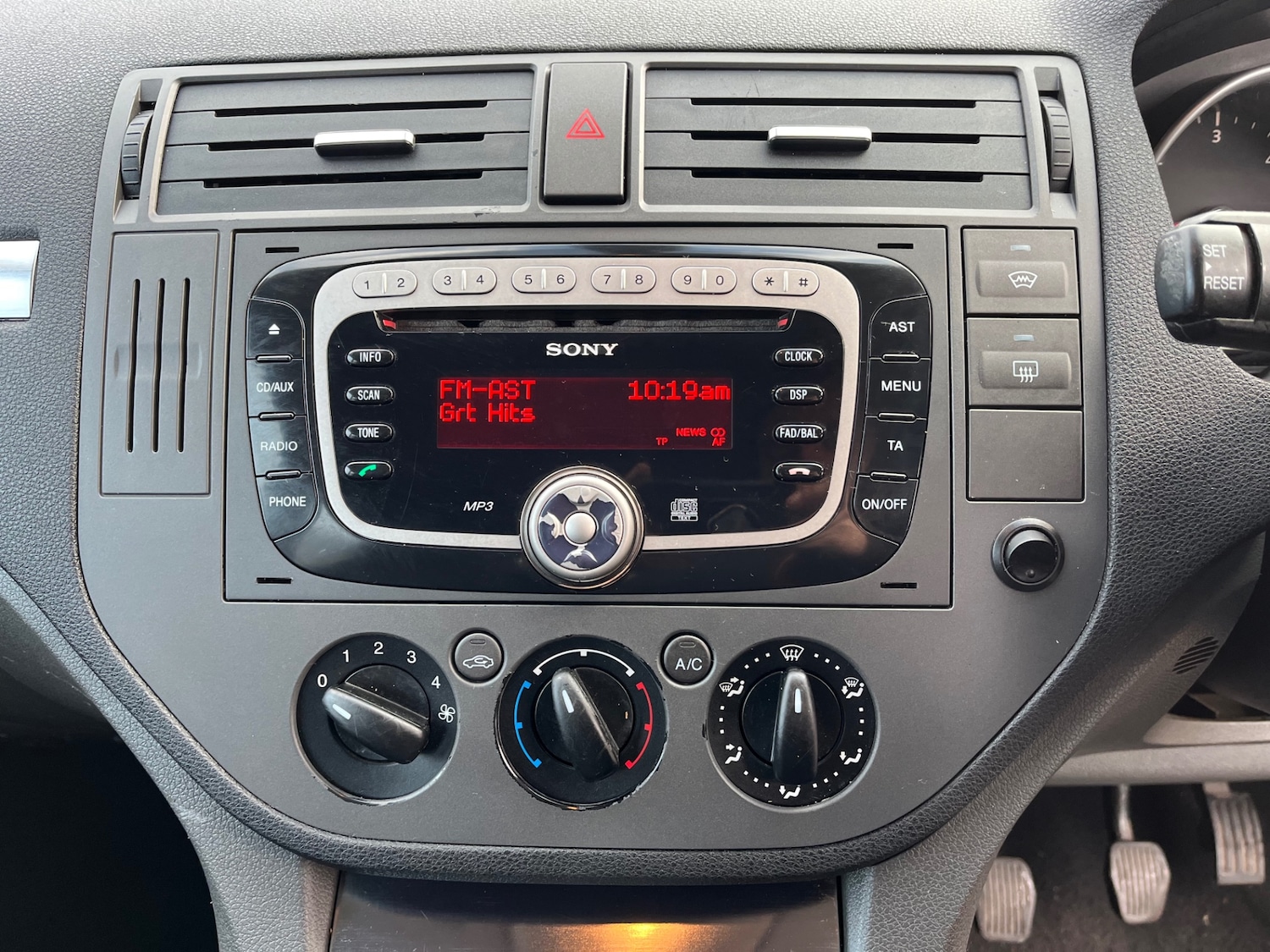 Used Ford C-Max 2008 for sale - 76511073: Photo 19