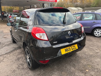 Used Renault Clio 2011 for sale - 76536895: Photo