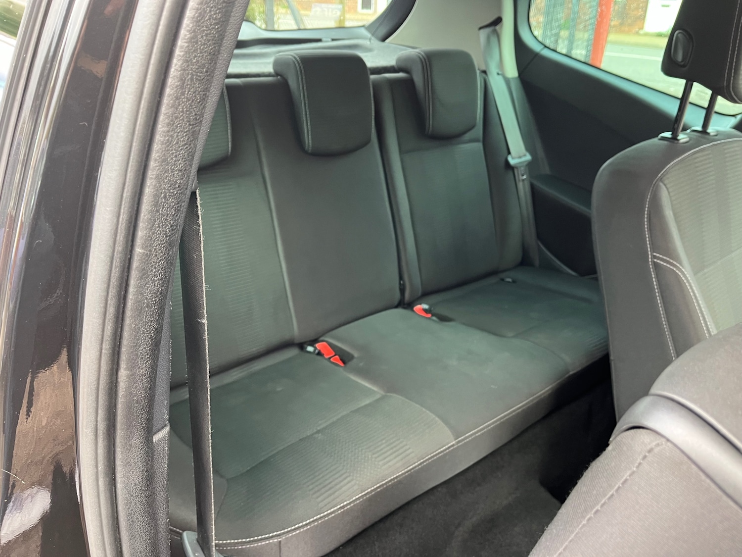 Used Renault Clio 2011 for sale - 76536895: Photo 7