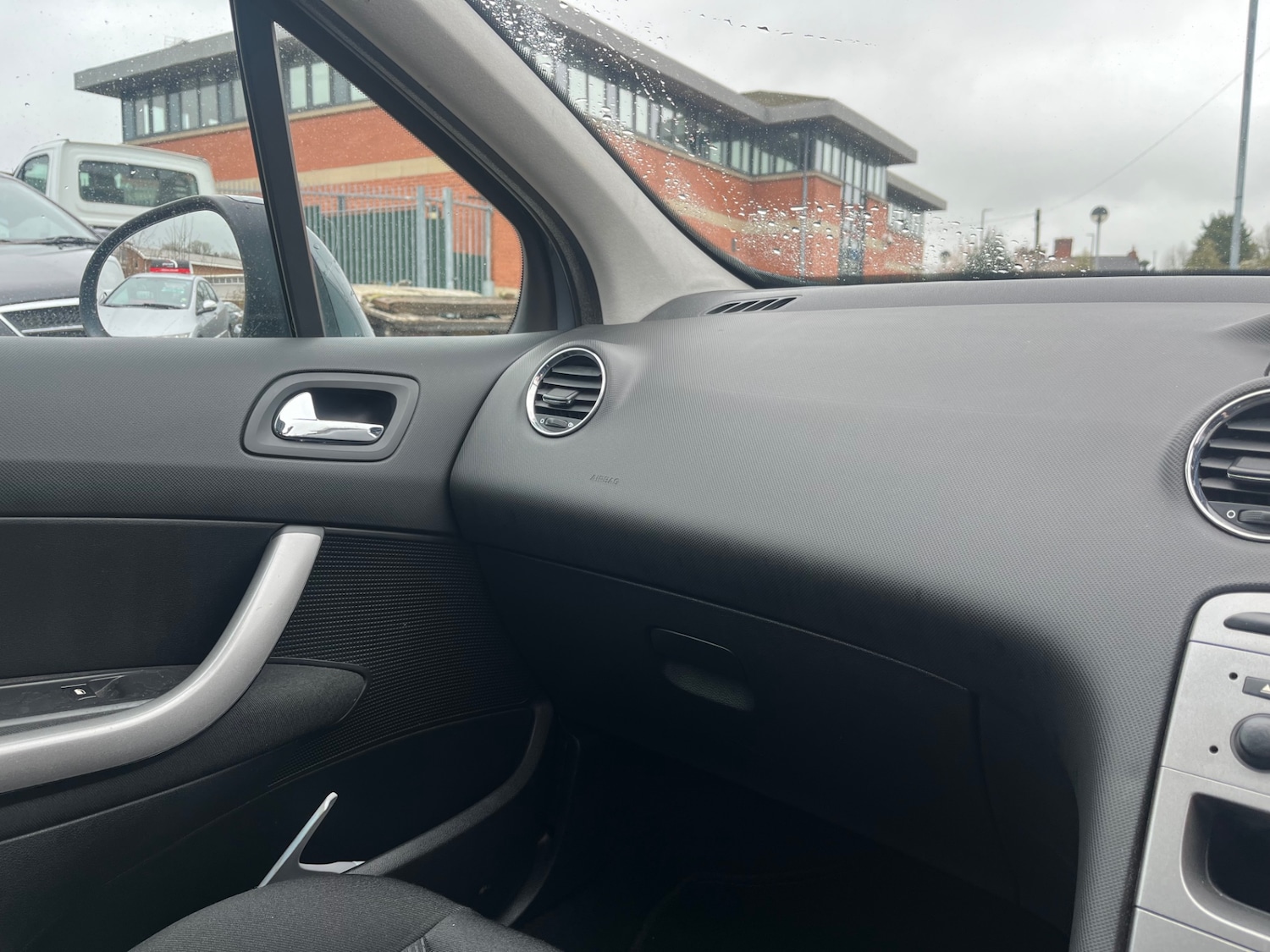 Used Peugeot 308 2009 for sale - 78045796: Photo 18