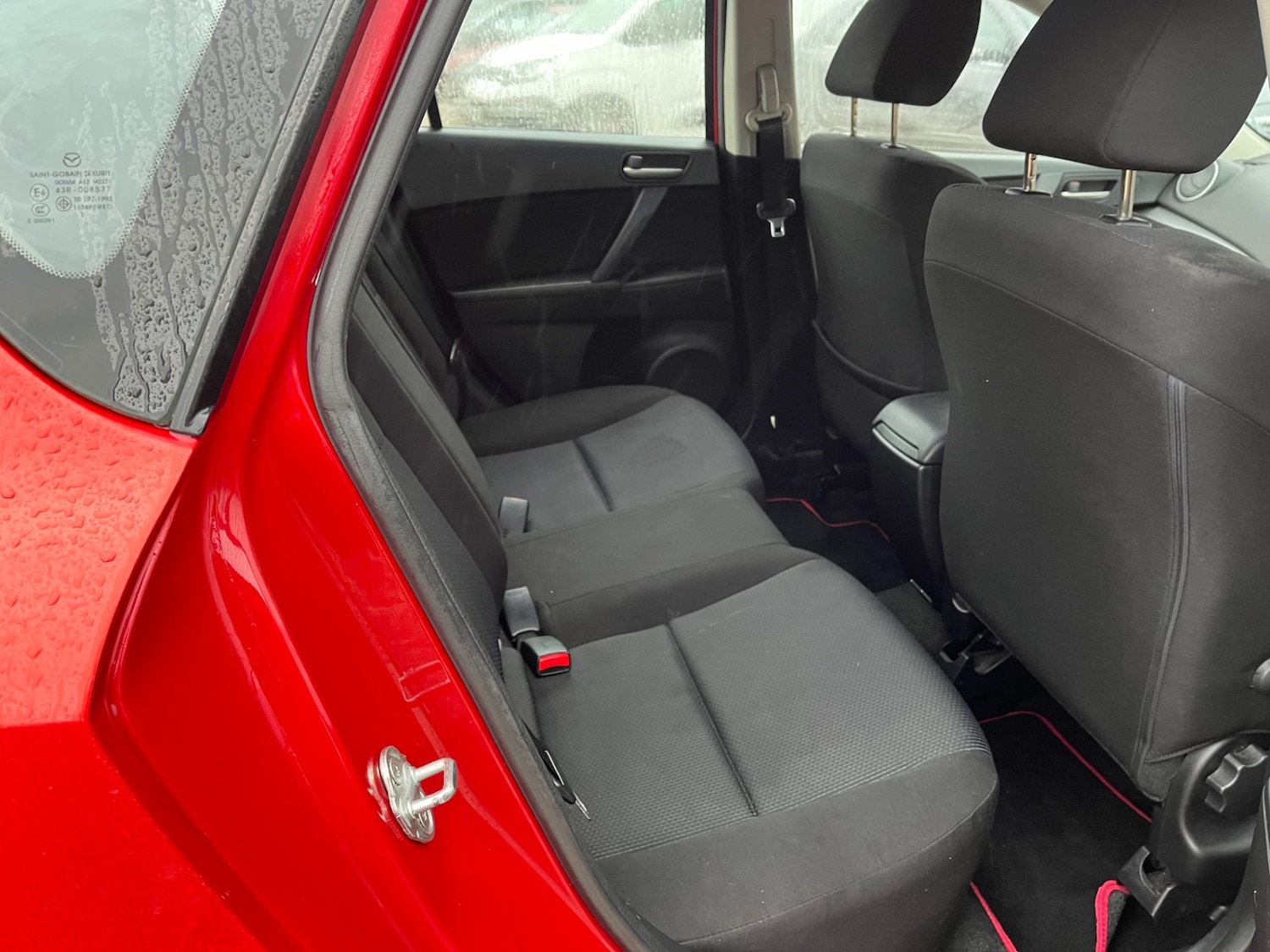 Used Mazda Mazda3 2012 for sale - 76949417: Photo 8