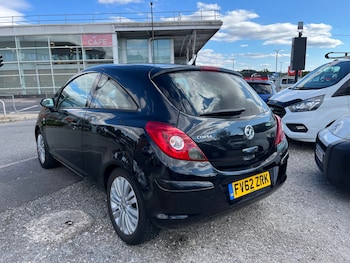 Used Vauxhall Corsa 2012 for sale - 79361156: Photo