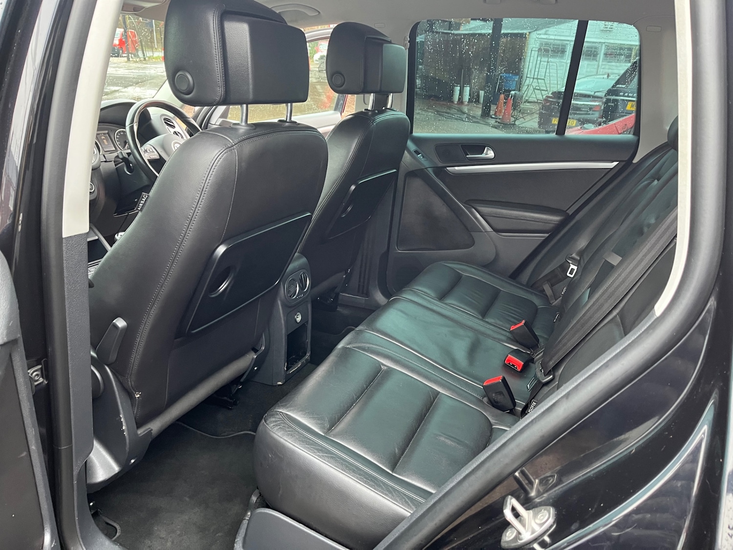 Used Volkswagen Tiguan 2012 for sale - 76684151: Photo 10