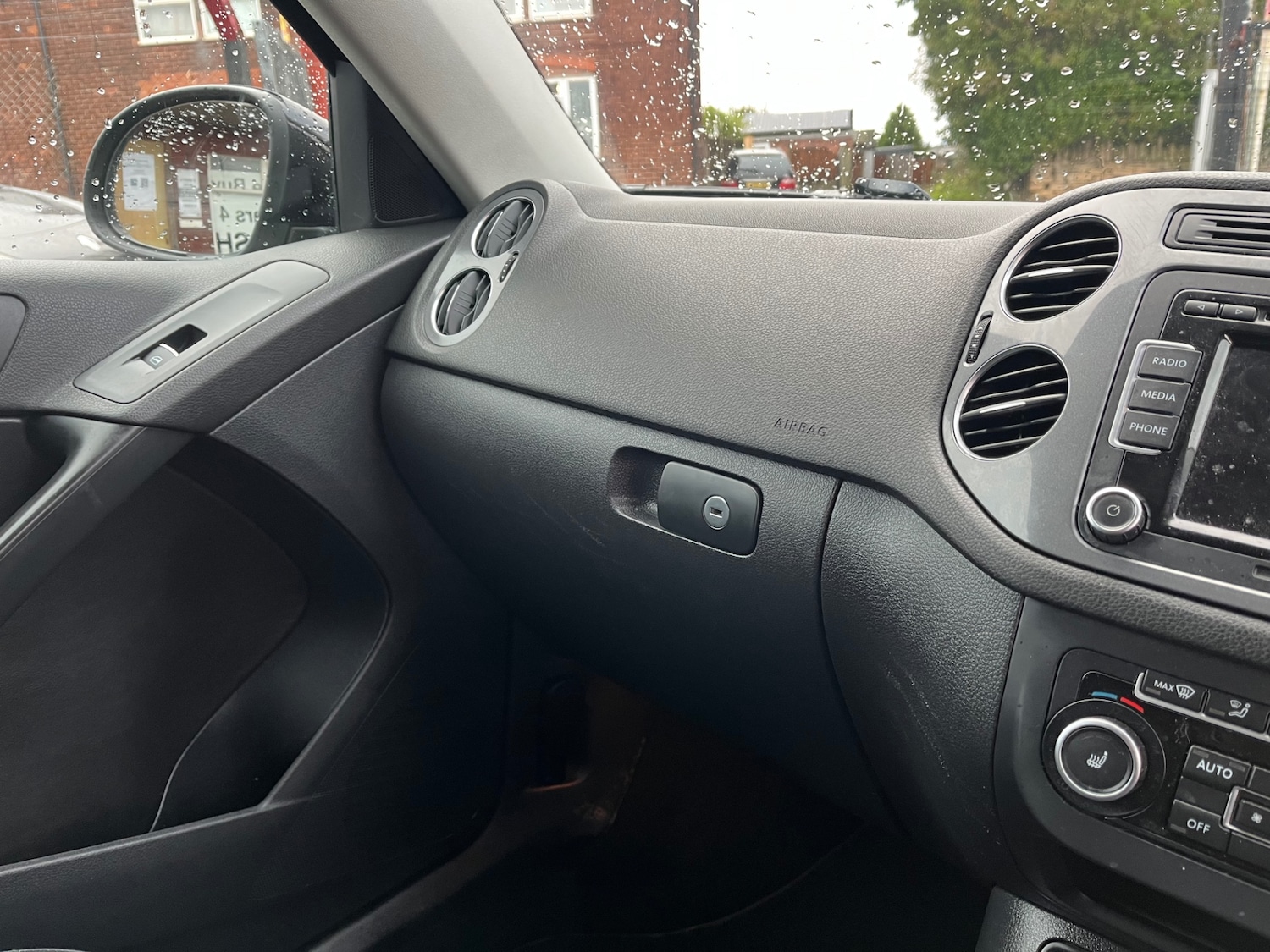 Used Volkswagen Tiguan 2012 for sale - 76684151: Photo 18