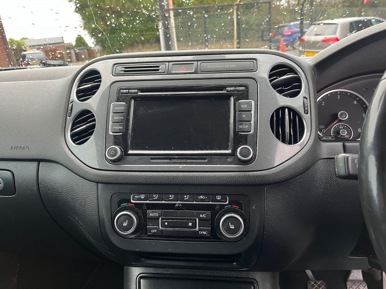 Used Volkswagen Tiguan 2012 for sale - 76684151: Photo 19