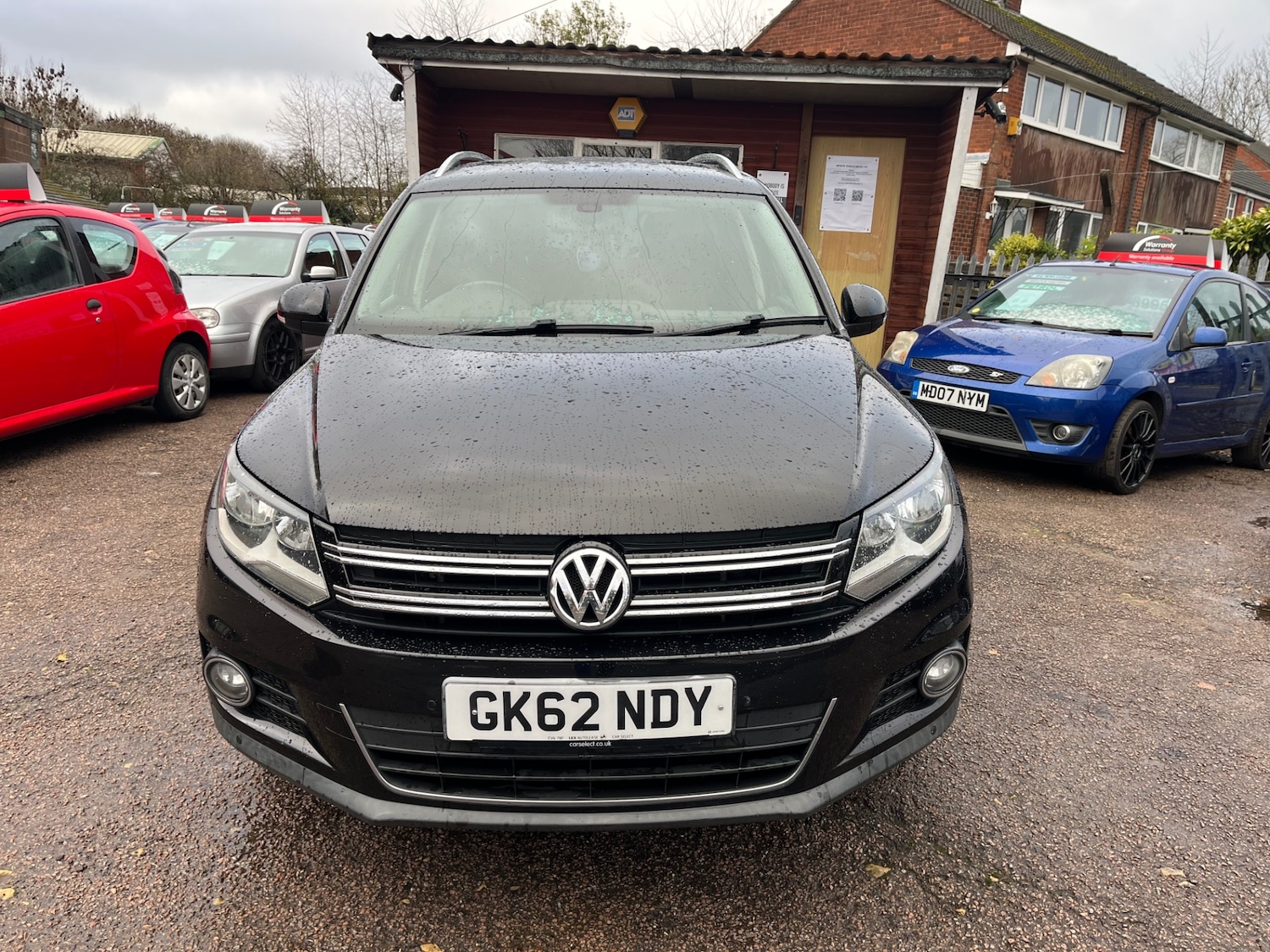 Used Volkswagen Tiguan 2012 for sale - 76684151: Photo 2