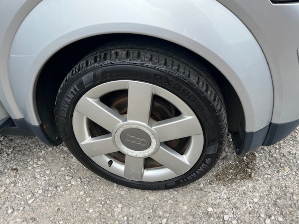 Used Audi A2 2003 for sale - 74949088: Photo 13