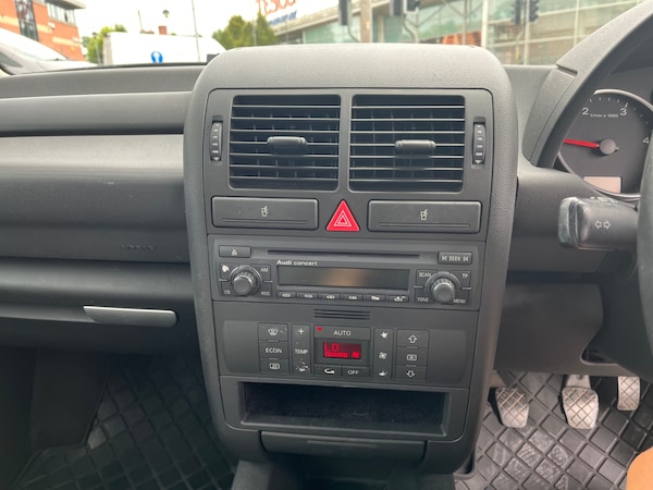 Used Audi A2 2003 for sale - 74949088: Photo 18