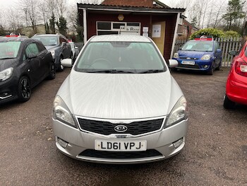Used Kia Ceed 2011 for sale - 77007732: Photo