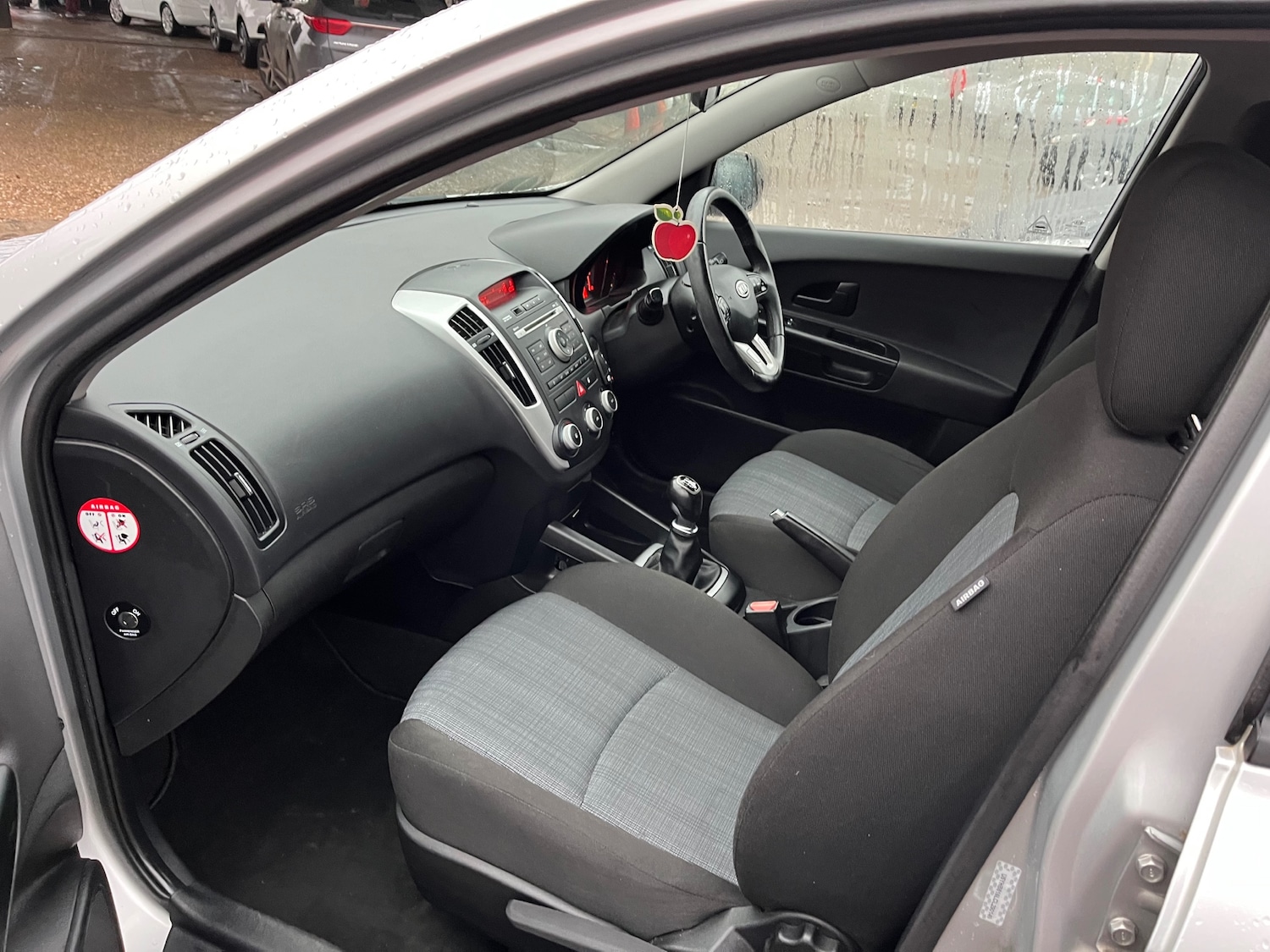 Used Kia Ceed 2011 for sale - 77007732: Photo 7